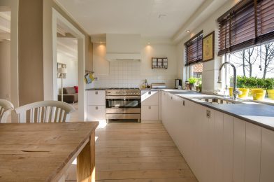 Moderne mozaïeken: kleurtechnieken voor een opvallende keuken