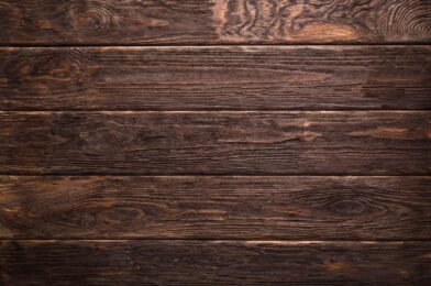 Organische houten accenten: vernieuw je inkomhal met natuurlijke elegantie